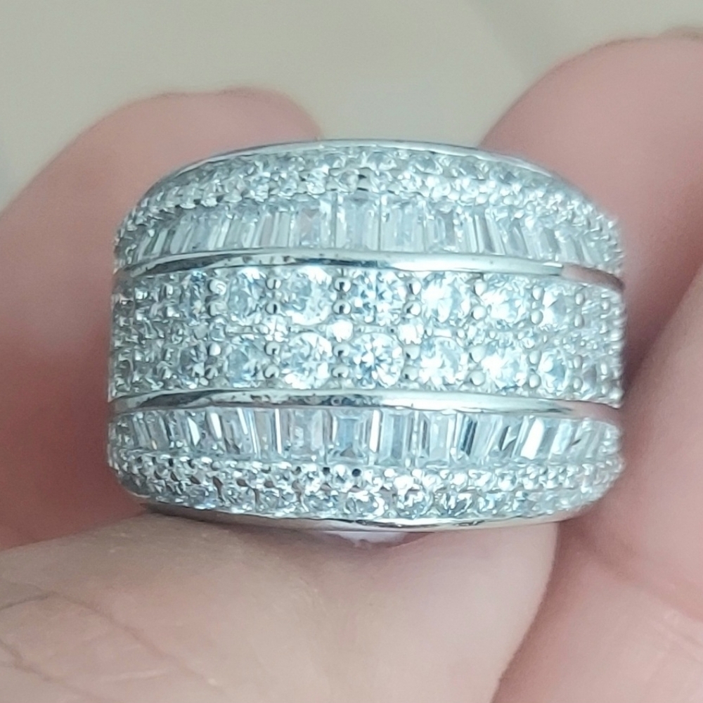 Vintage Ring Sterling Silver CZ Ring Size 7 - Picture 6 of 6